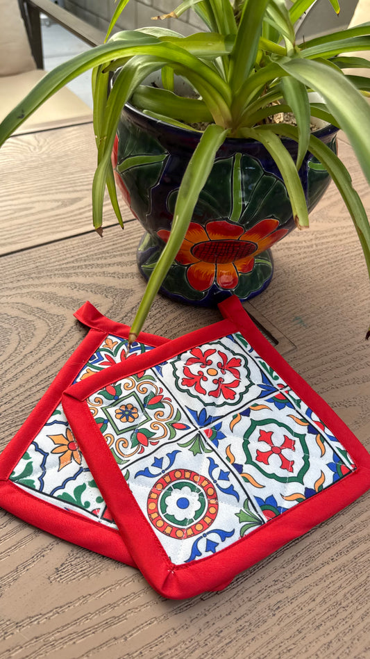 Spanish Tile inspired Fabric Pot holder/Trivet