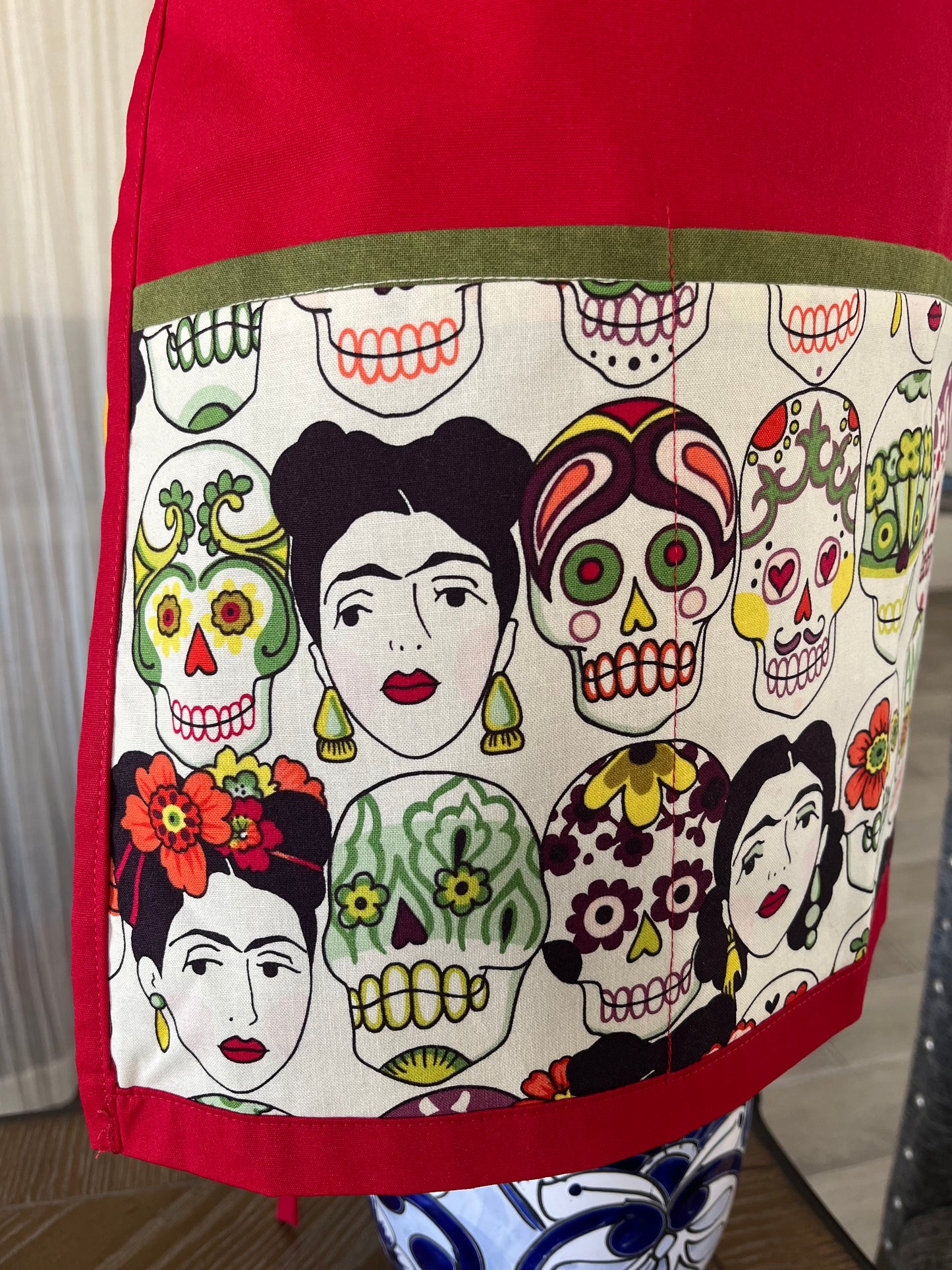 Sarape inspired Multipurpose Apron -