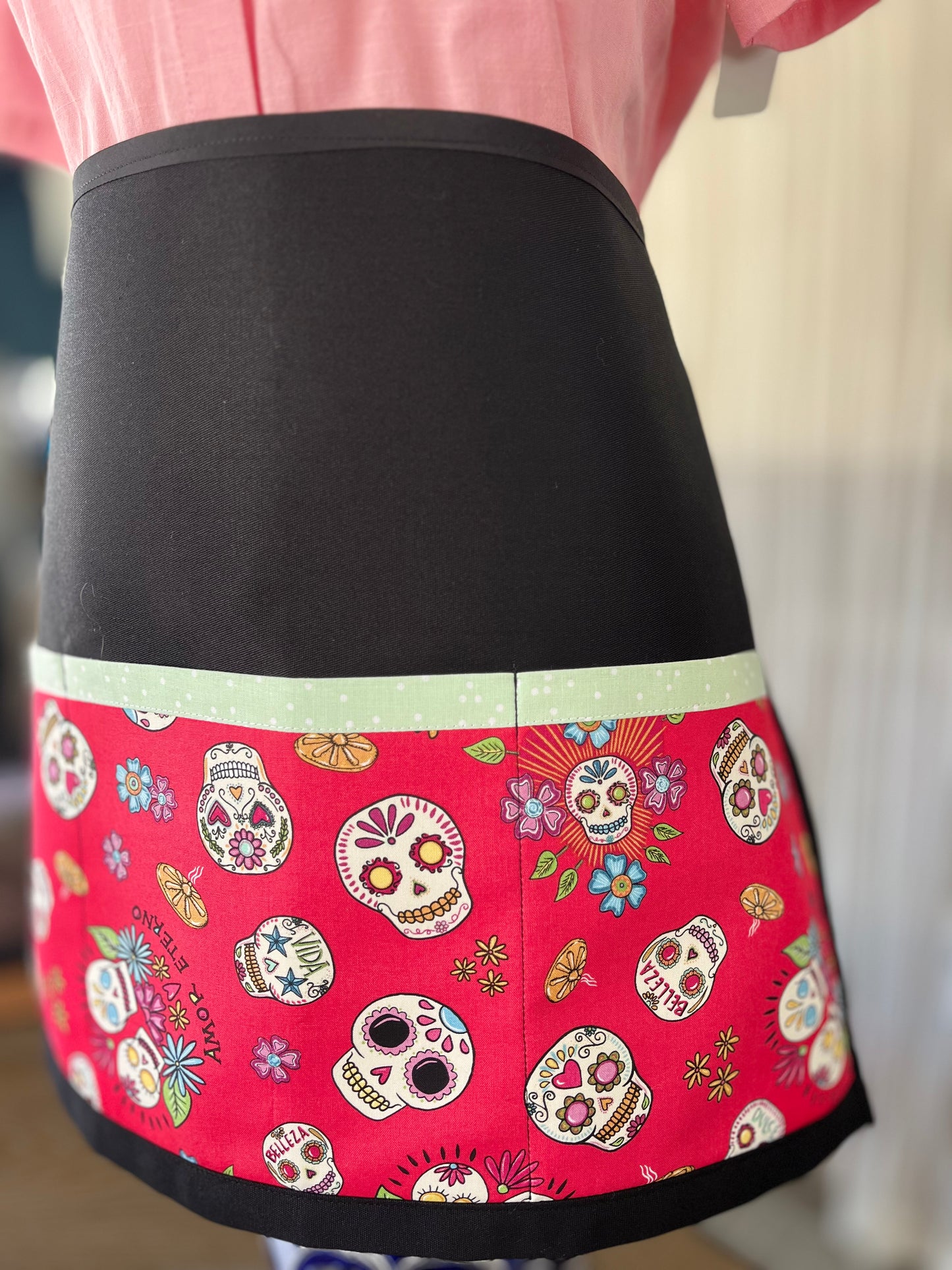 Calaveritas Multipurpose Apron