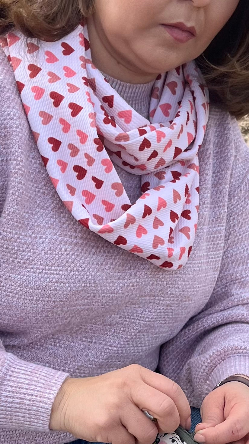 Hearts Infinity Scarf (off white)