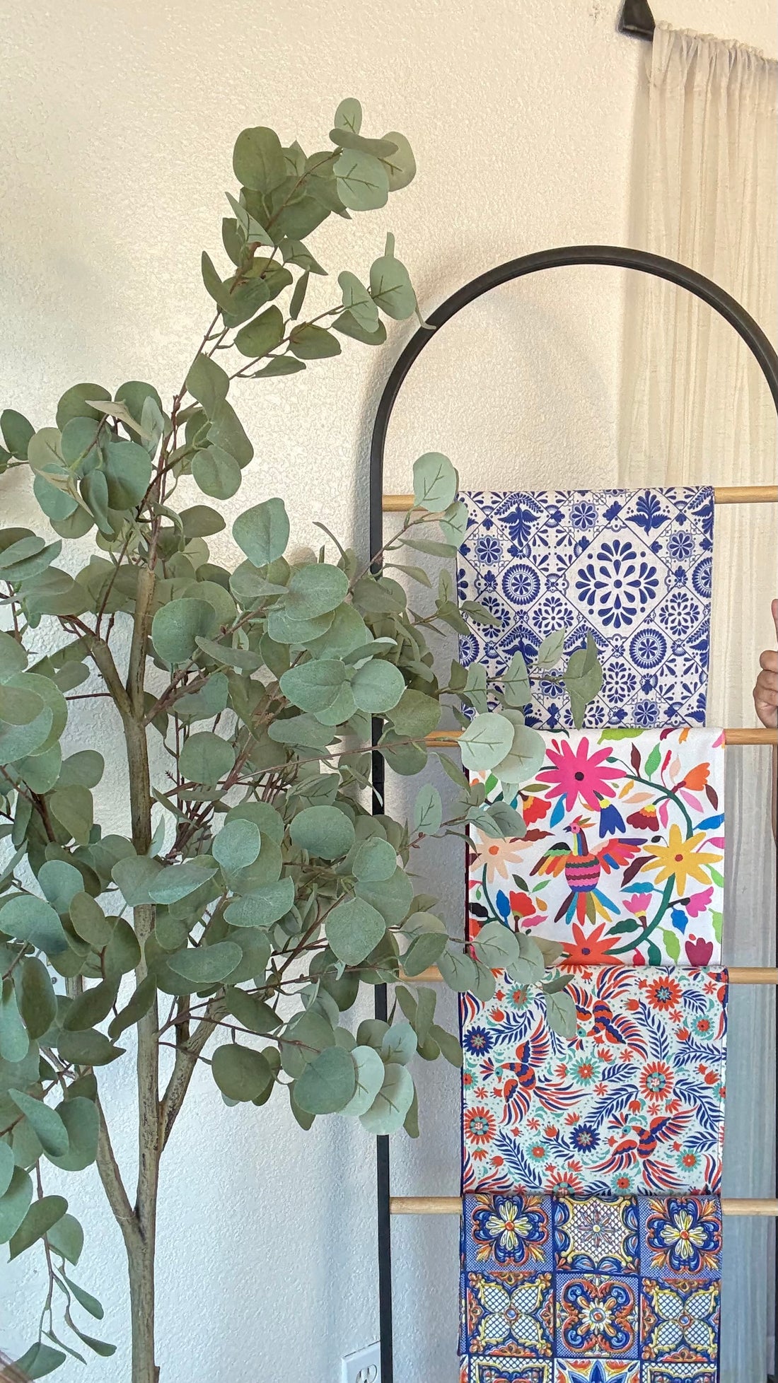 Image showcasing Unique Handmade Accessories – Folklor Accessories