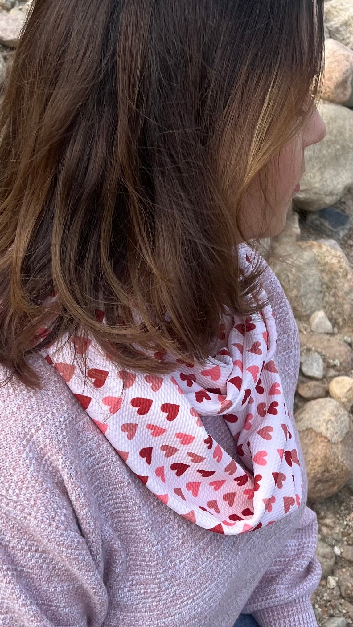 Hearts Infinity Scarf (off white)