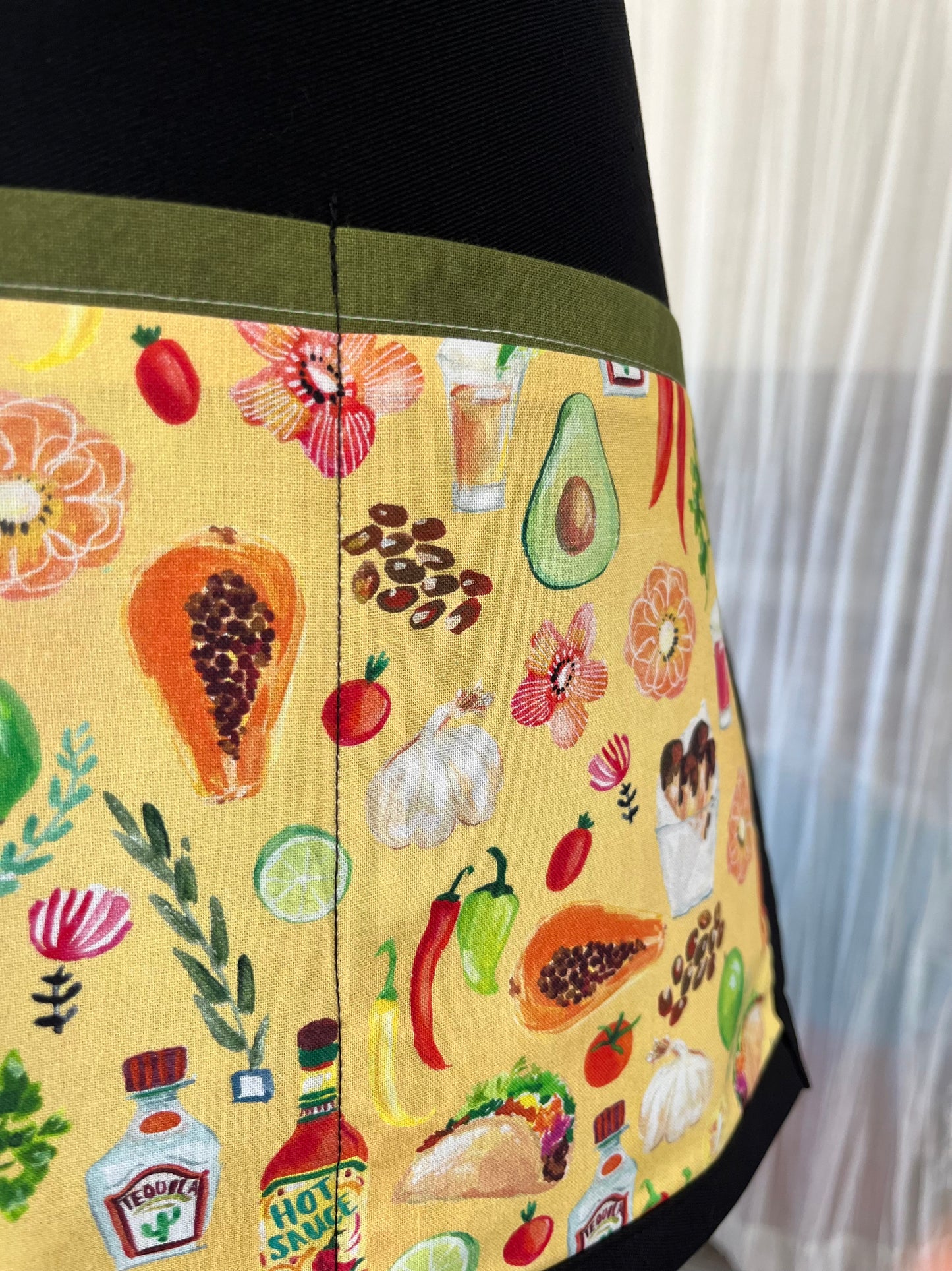 Multipurpose Apron - Mi cocina