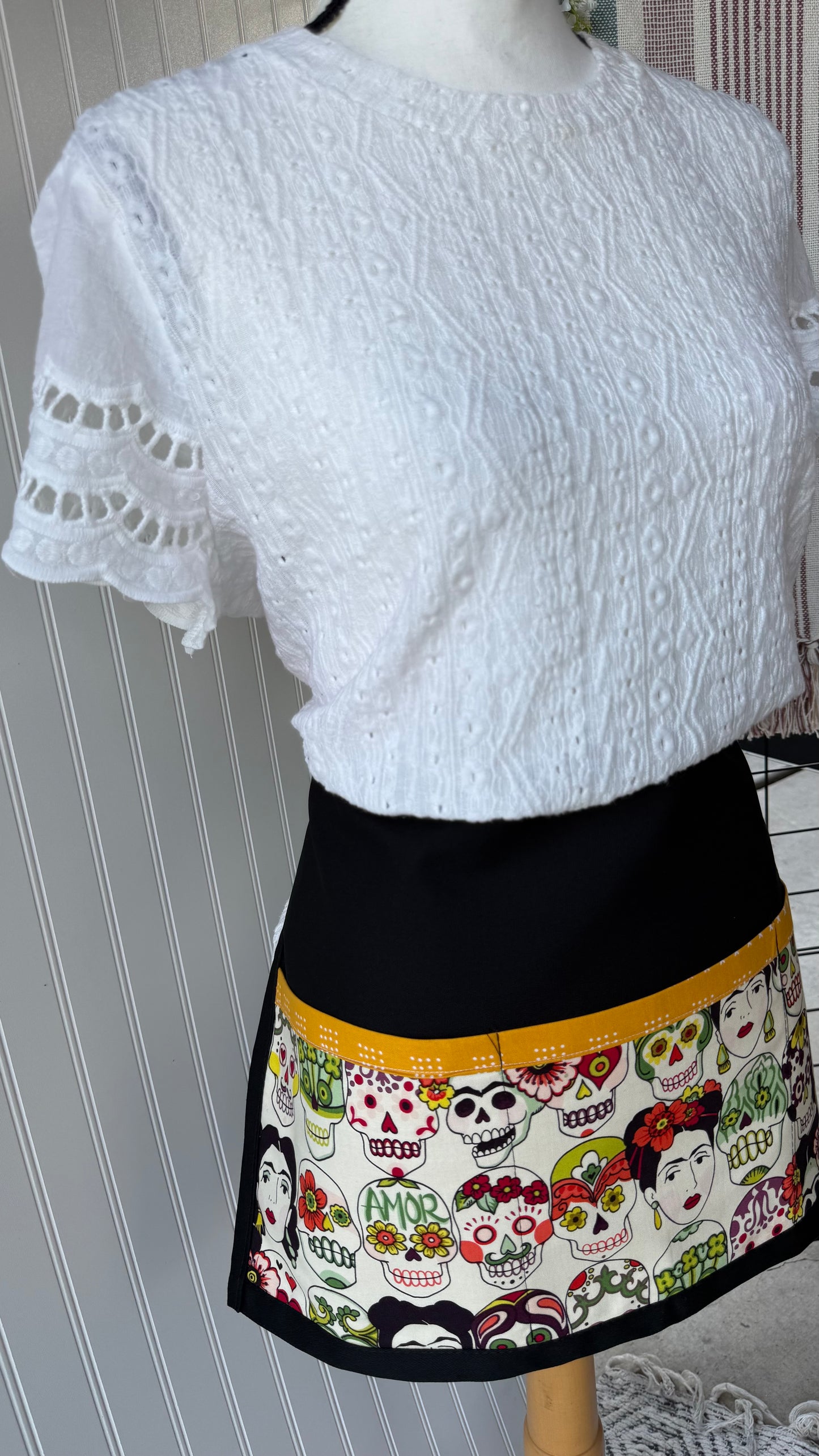 Frida and Calaveritas (black) - Multipurpose Apron