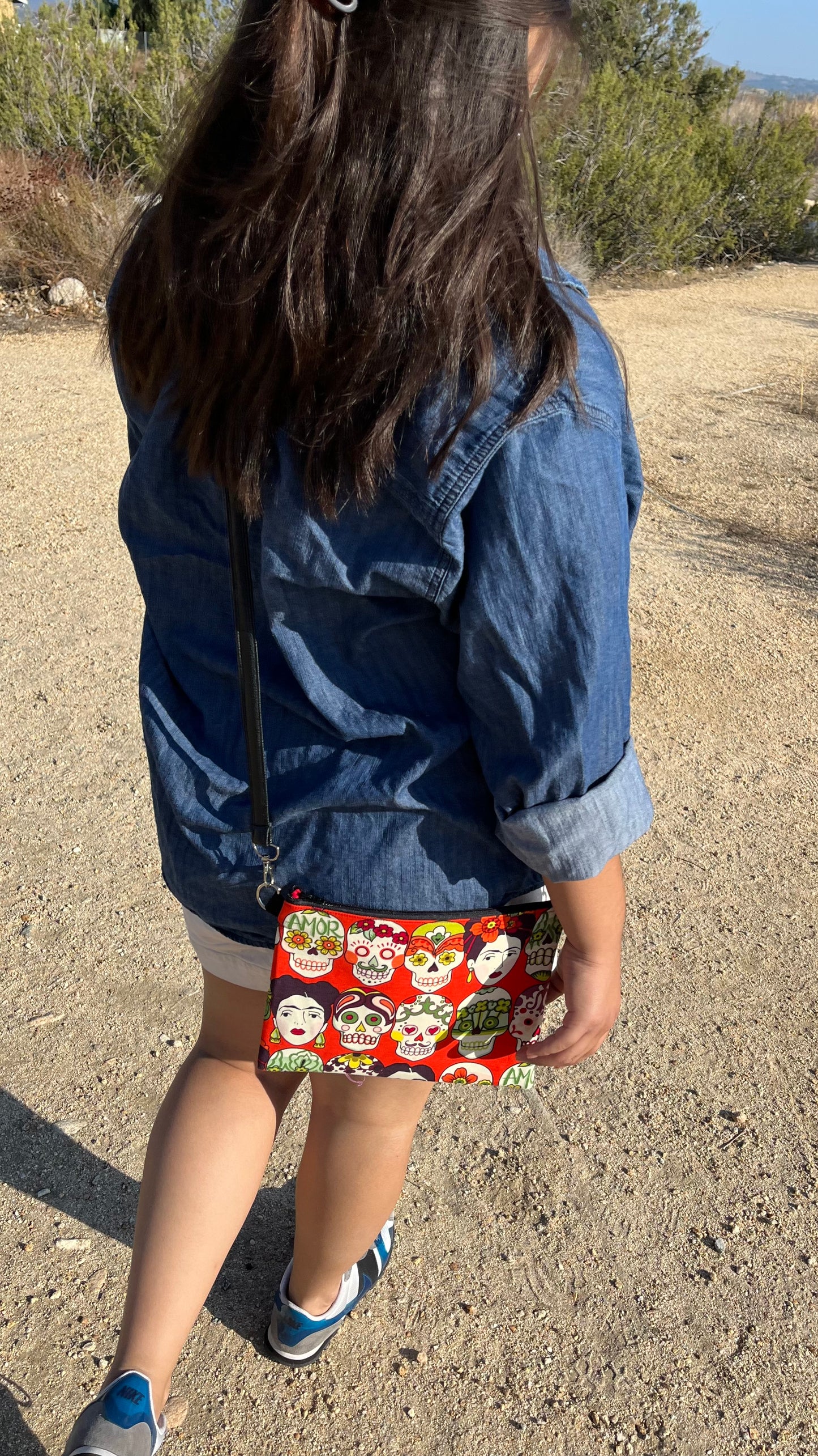 Frida y Calaveritas de Amor Zipper Bag (Red)