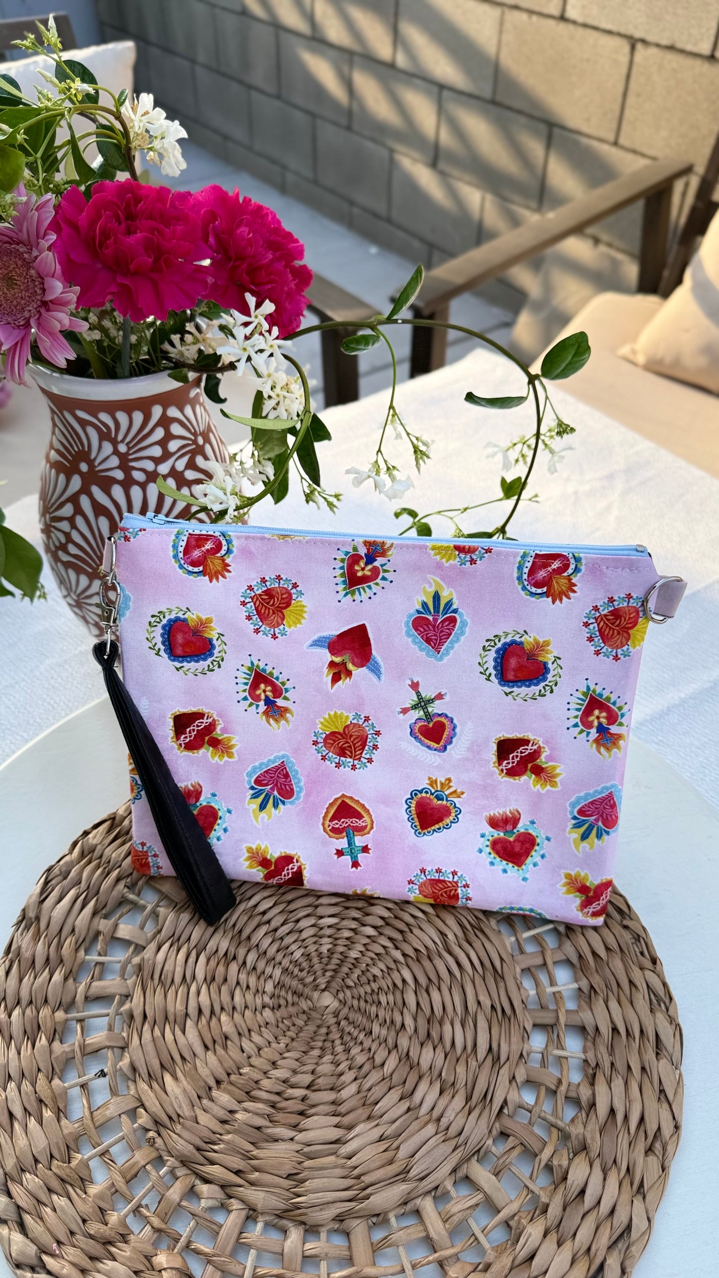 Sacred HeartsZipper Bag (pink)