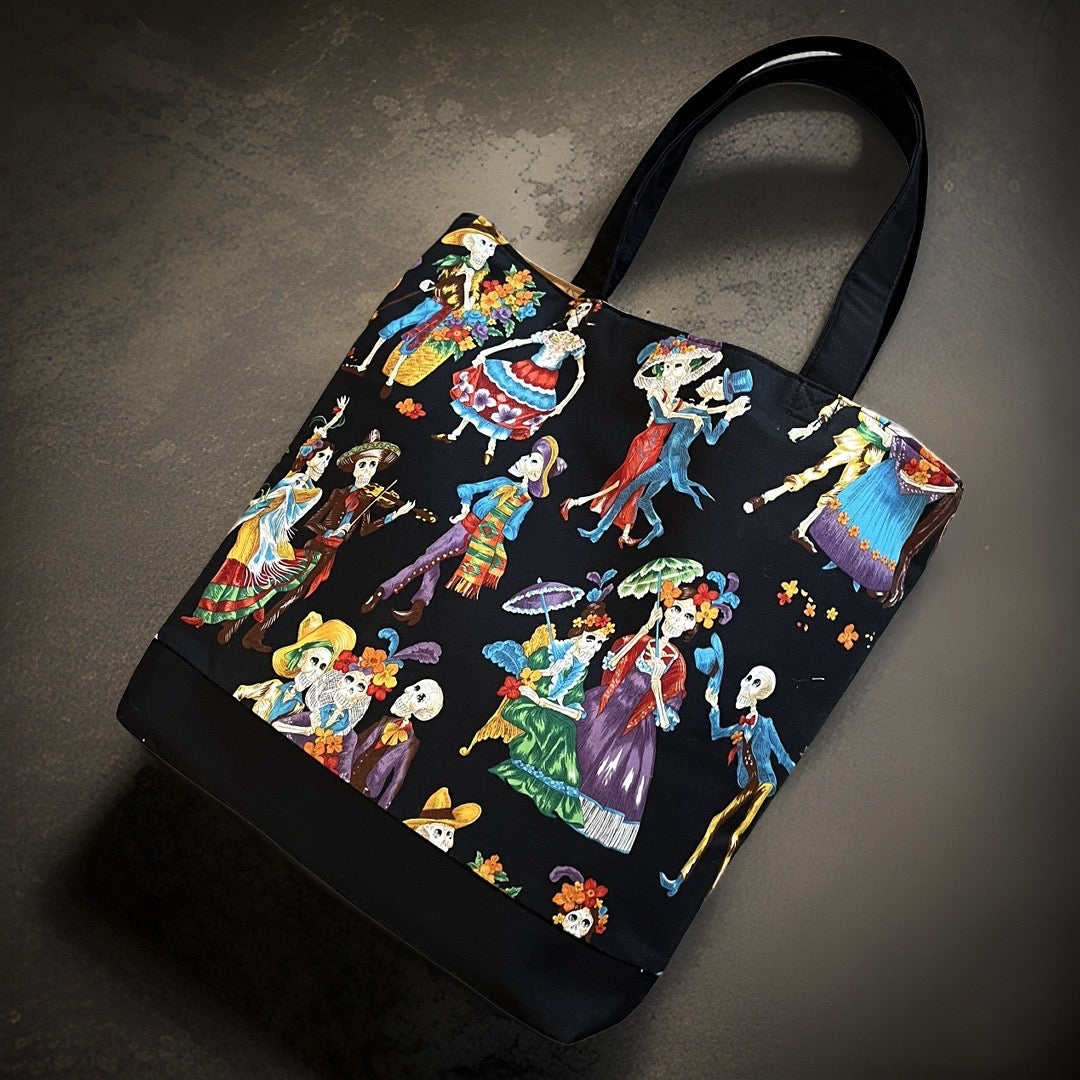 Paseo de Calaveras Tote bag - (Black)