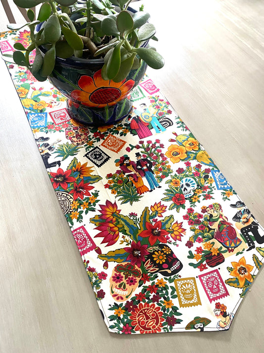 Mexico Lindo Table Runner