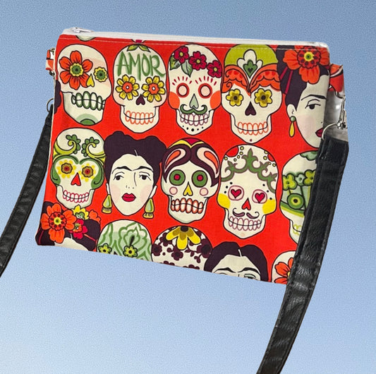 Frida y Calaveritas de Amor Zipper Bag (Red)