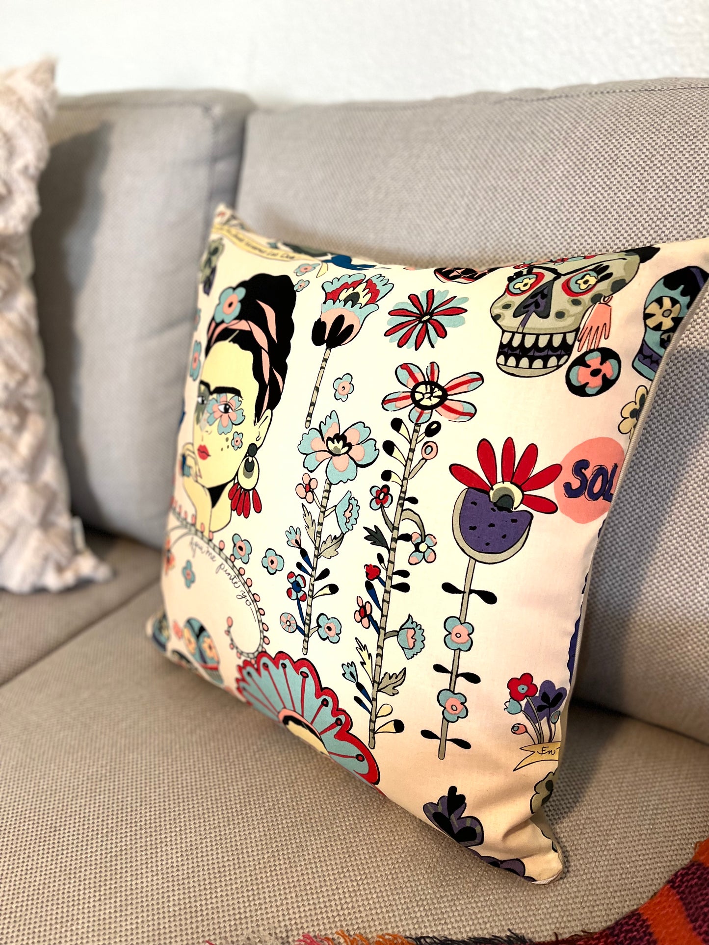 Frida Decorative Pillow Sleeve (Beige)